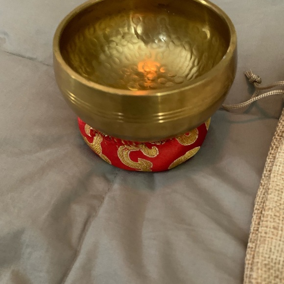 🌟 Host Pick 🌟 Brass Singing Bowl - Picture 5 of 6